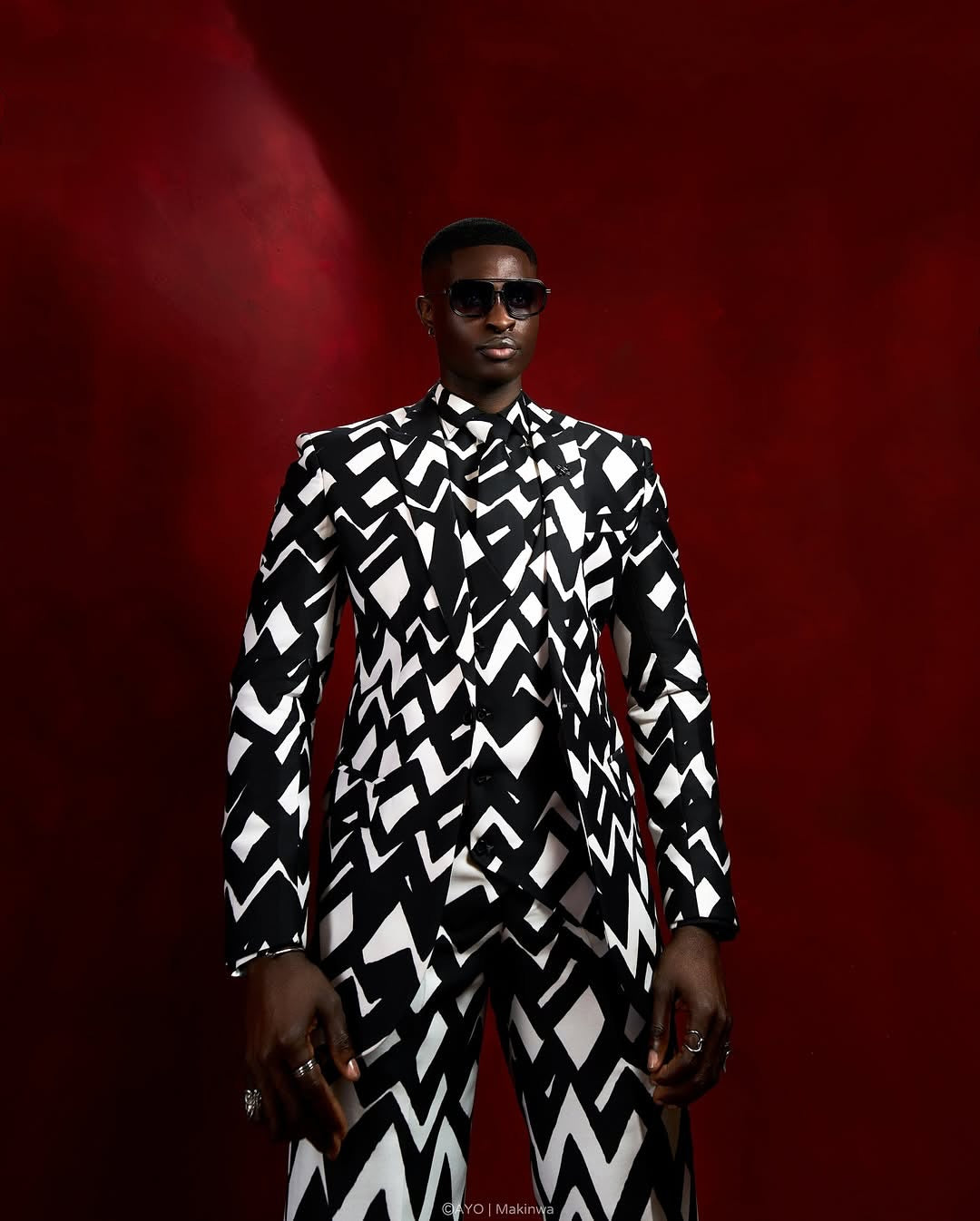 Geometric Suit